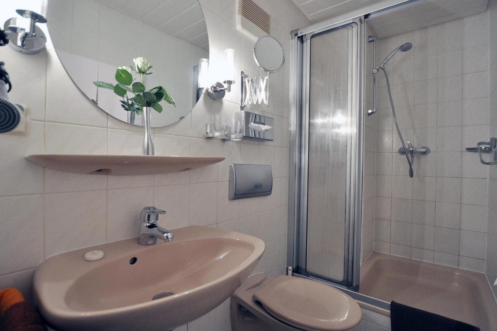 Hotel Am Ehrenhof Dusseldorf